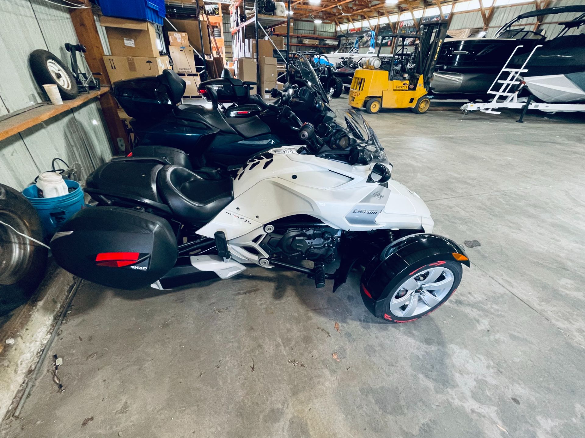 2015 Can-Am Spyder® F3 SE6 in Wilmington, Illinois - Photo 3
