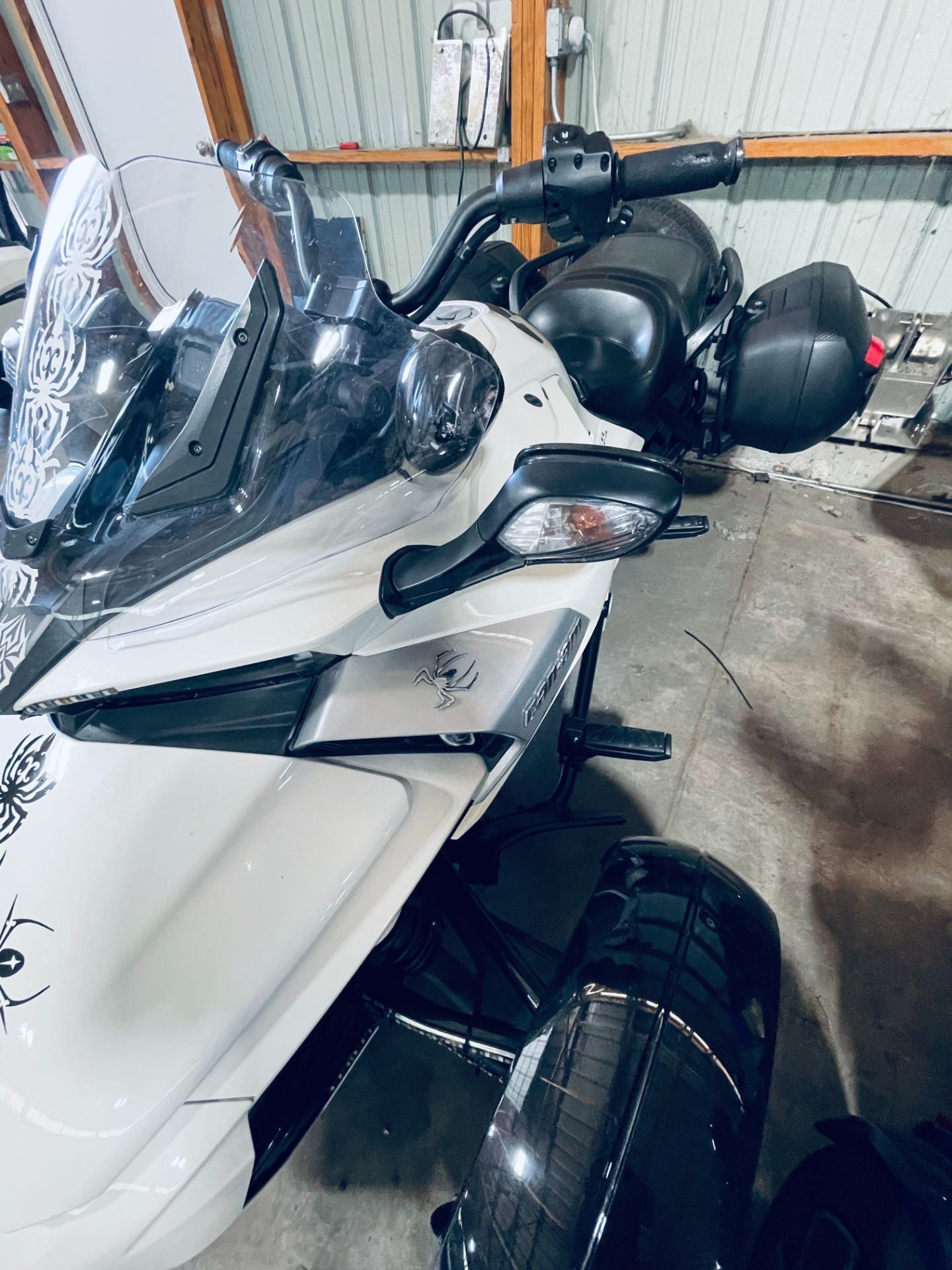 2015 Can-Am Spyder® F3 SE6 in Wilmington, Illinois - Photo 14