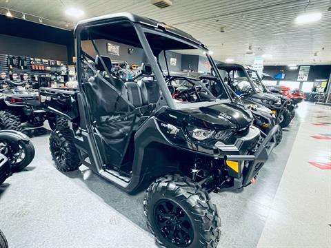 2023 Can-Am Defender XT HD10 in Wilmington, Illinois - Photo 3