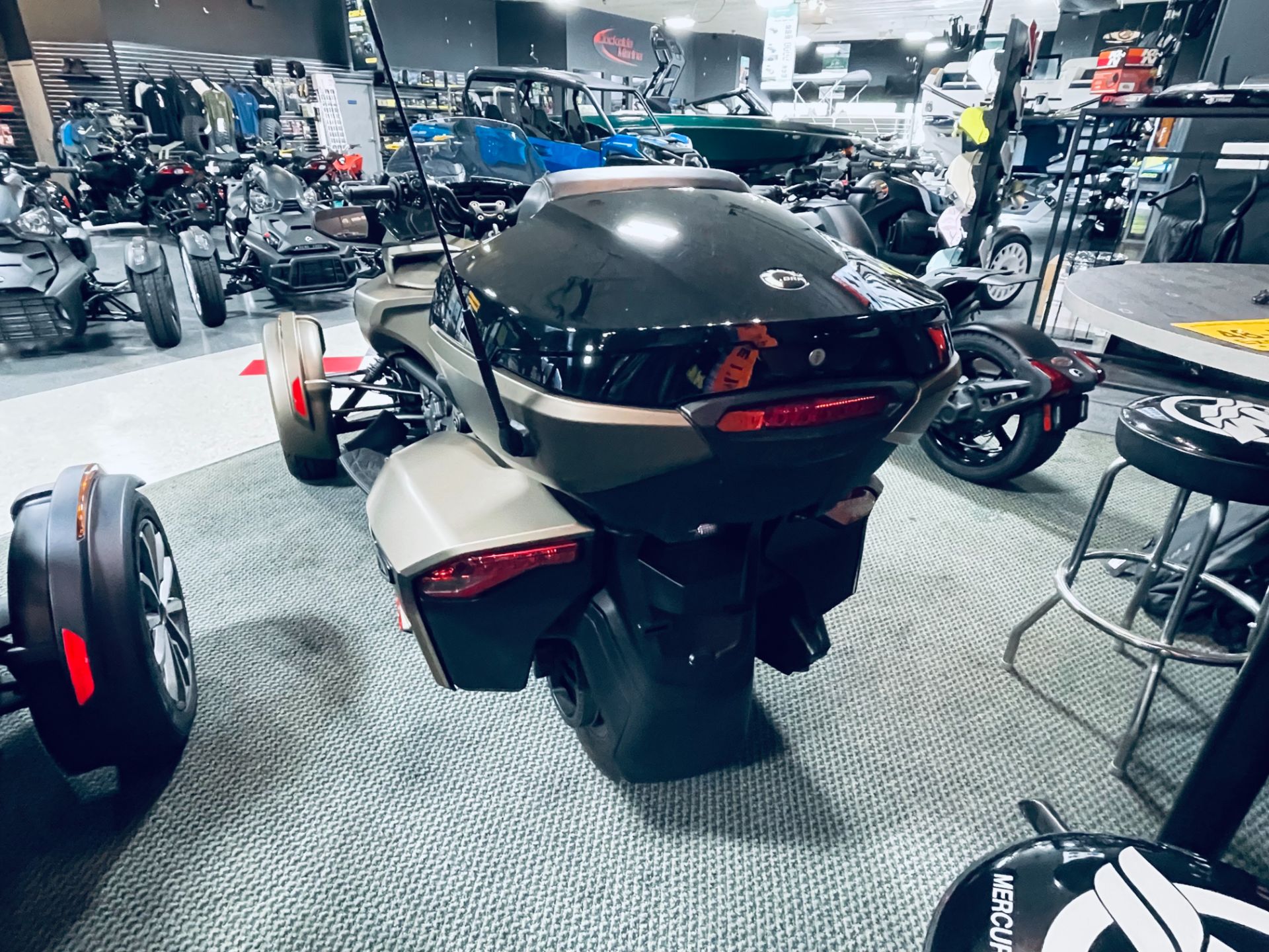 2020 Can-Am Spyder F3 Limited in Wilmington, Illinois - Photo 3