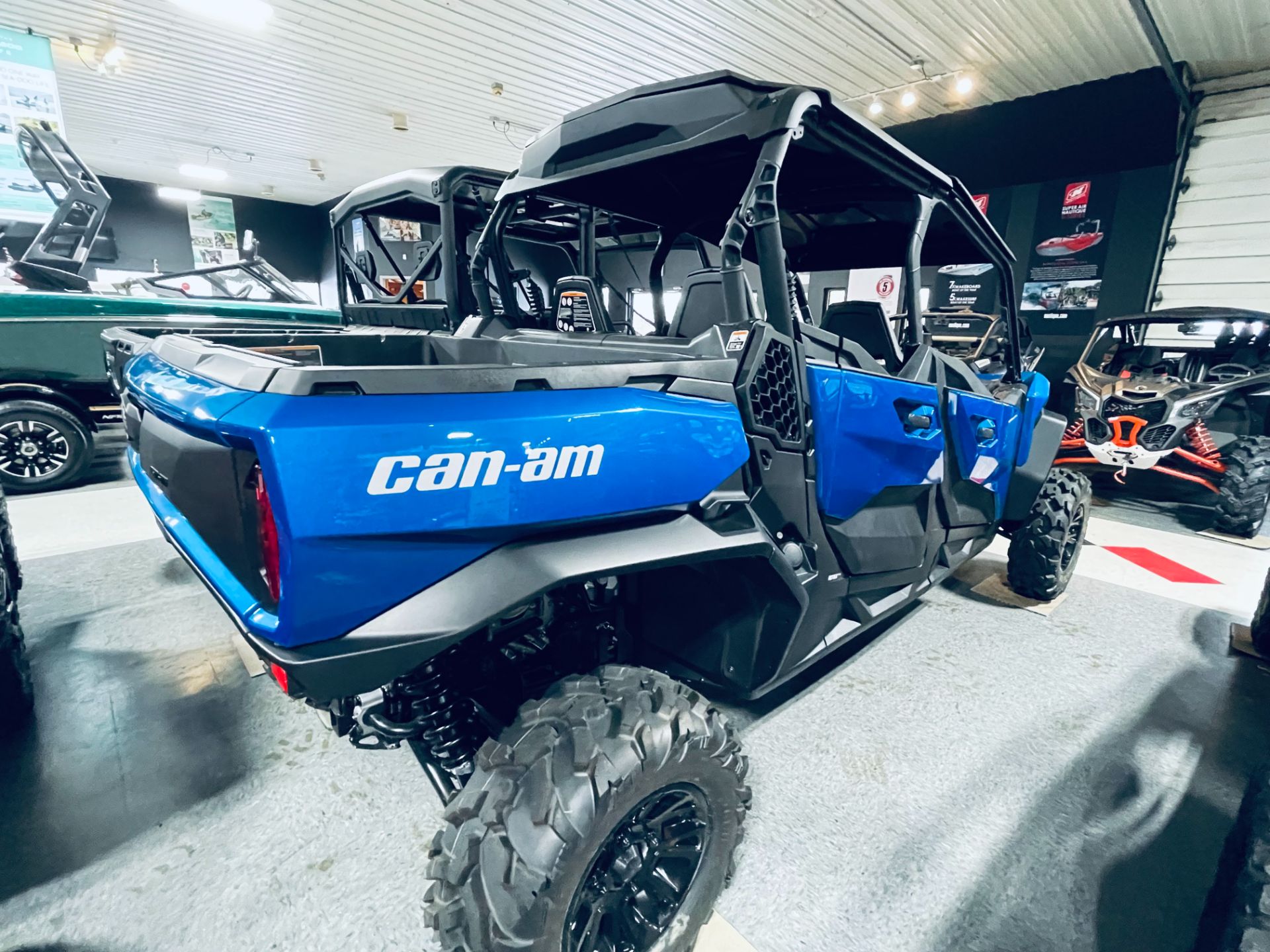 2022 Can-Am Commander MAX XT 1000R in Wilmington, Illinois - Photo 5