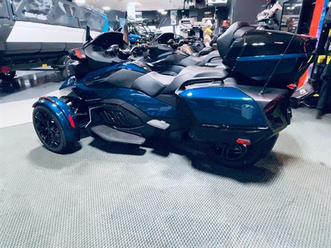 2022 Can-Am Spyder RT Limited in Wilmington, Illinois - Photo 2