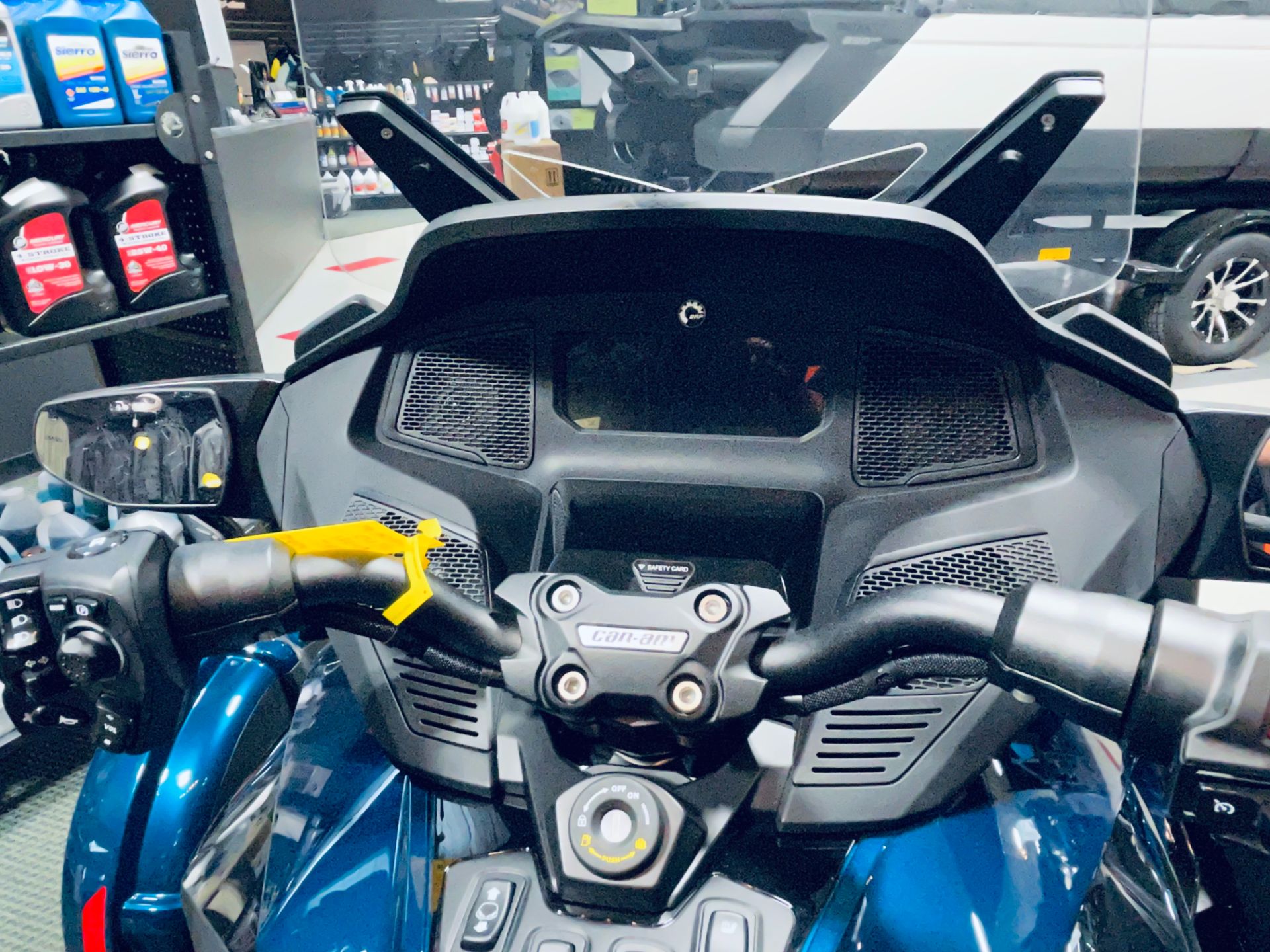2022 Can-Am Spyder RT Limited in Wilmington, Illinois - Photo 7
