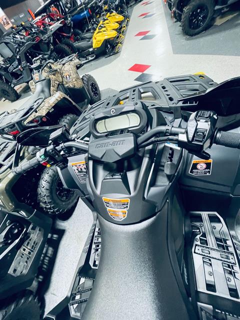 2023 Can-Am Outlander MAX XT-P 850 in Wilmington, Illinois - Photo 6