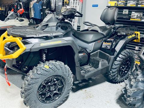 2023 Can-Am Outlander MAX XT-P 1000R in Wilmington, Illinois - Photo 1