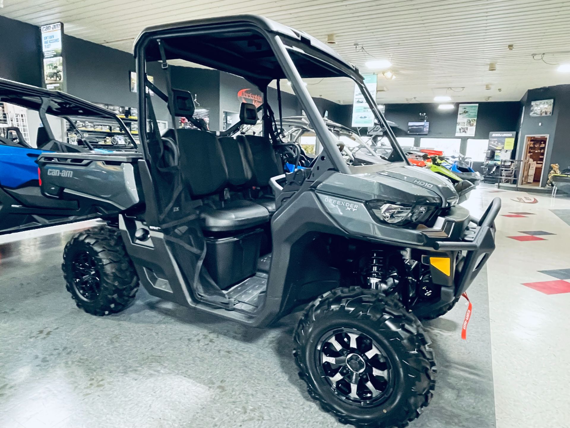 2023 Can-Am Defender XT HD10 in Wilmington, Illinois - Photo 1