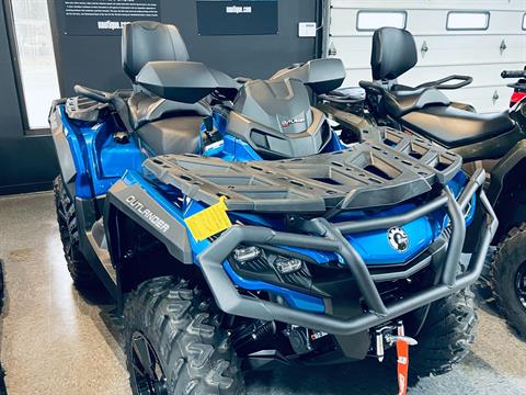 2023 Can-Am Outlander MAX XT 850 in Wilmington, Illinois - Photo 3
