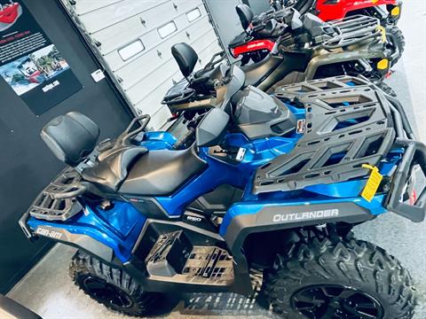 2023 Can-Am Outlander MAX XT 850 in Wilmington, Illinois - Photo 4
