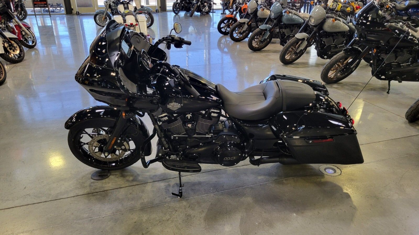 2023 Harley-Davidson Road Glide® Special in Las Vegas, Nevada - Photo 8