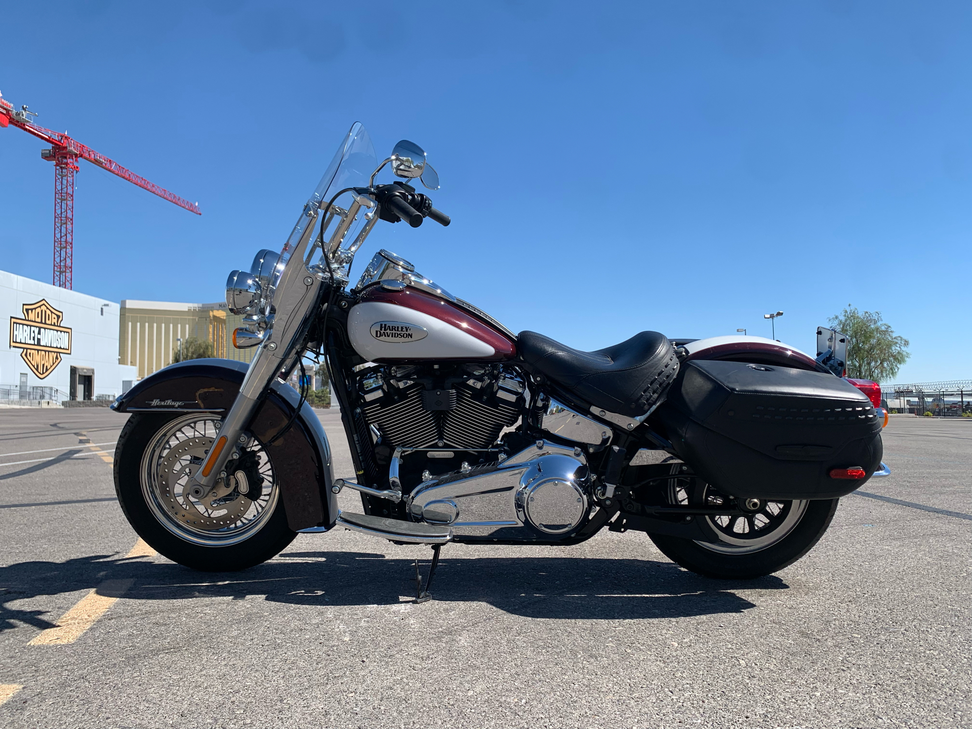 2021 Harley-Davidson Heritage Classic in Las Vegas, Nevada - Photo 5