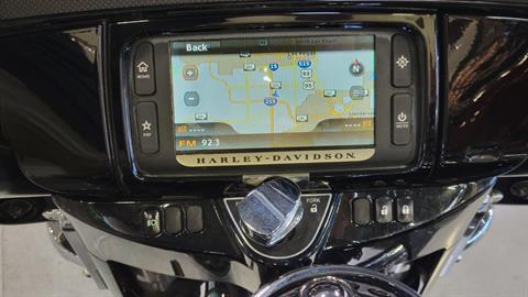 2015 Harley-Davidson CVO™ Limited in Las Vegas, Nevada - Photo 13