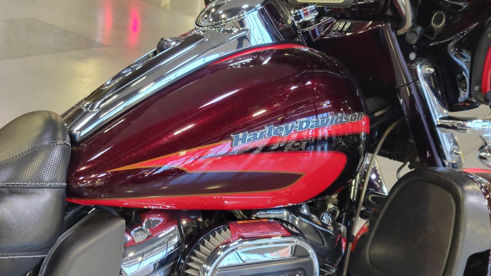2017 Harley-Davidson CVO™ Limited in Las Vegas, Nevada - Photo 3
