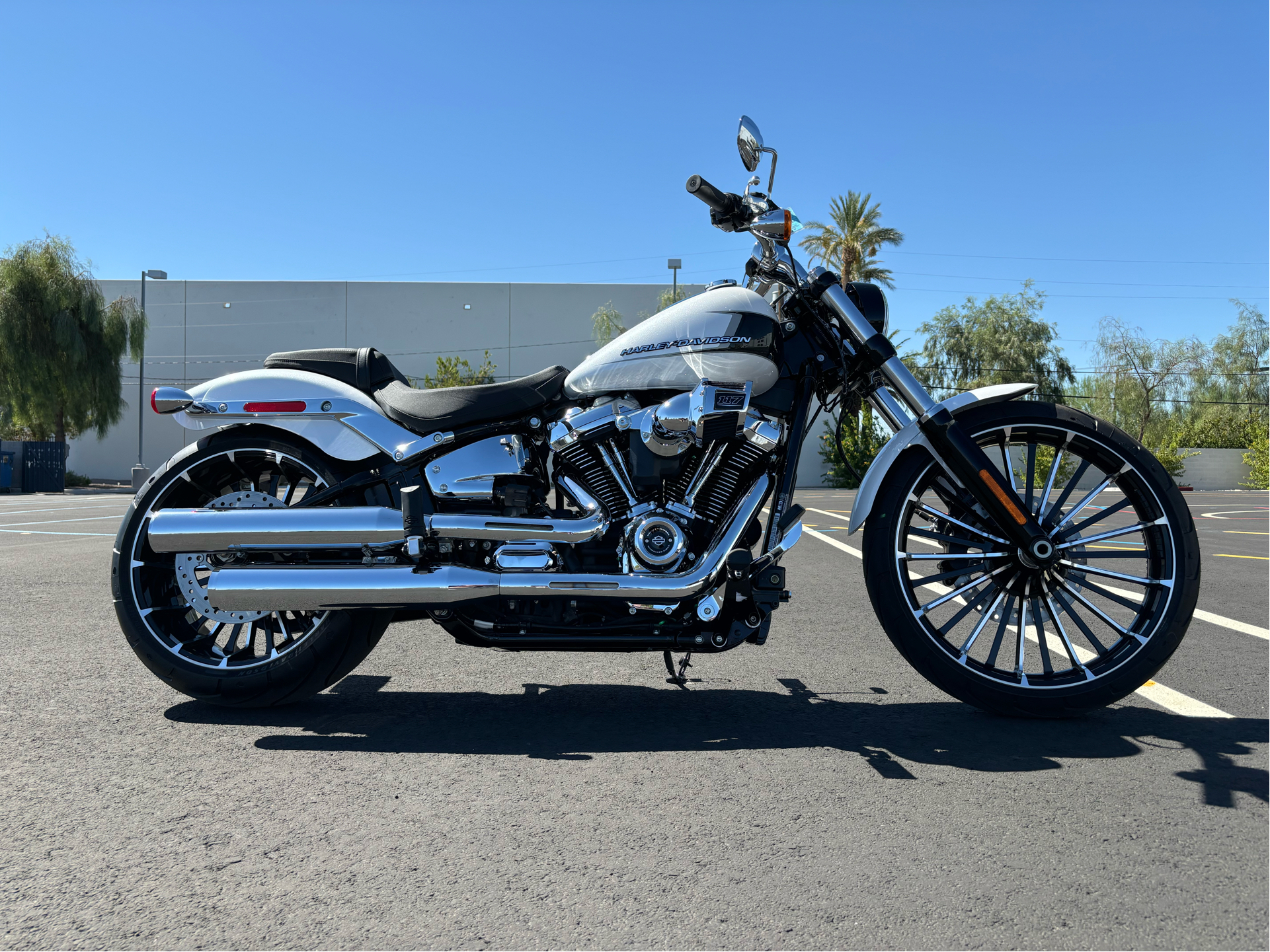 2024 Harley-Davidson Breakout® in Las Vegas, Nevada - Photo 2