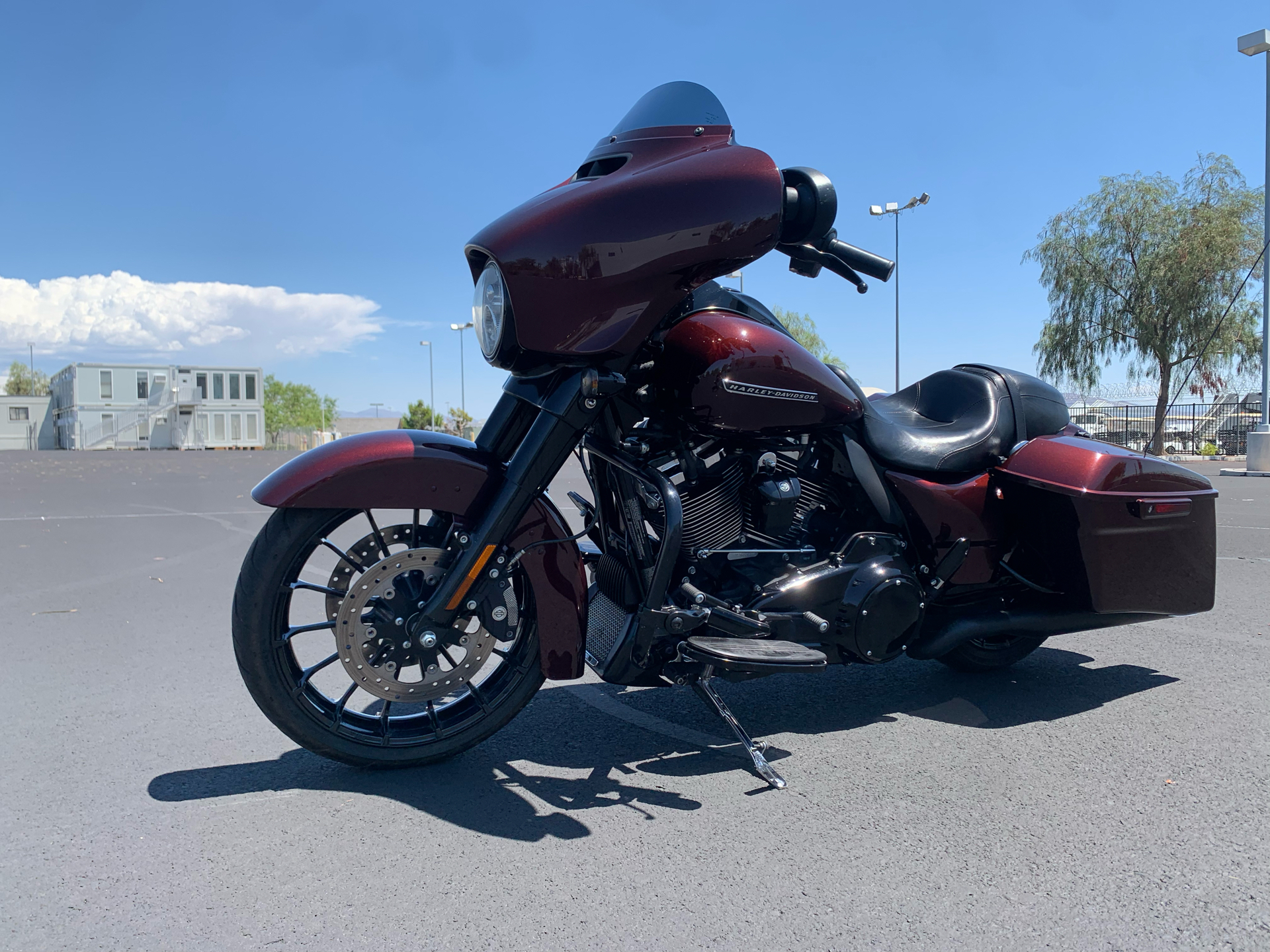 2018 Harley-Davidson Street Glide® Special in Las Vegas, Nevada - Photo 6