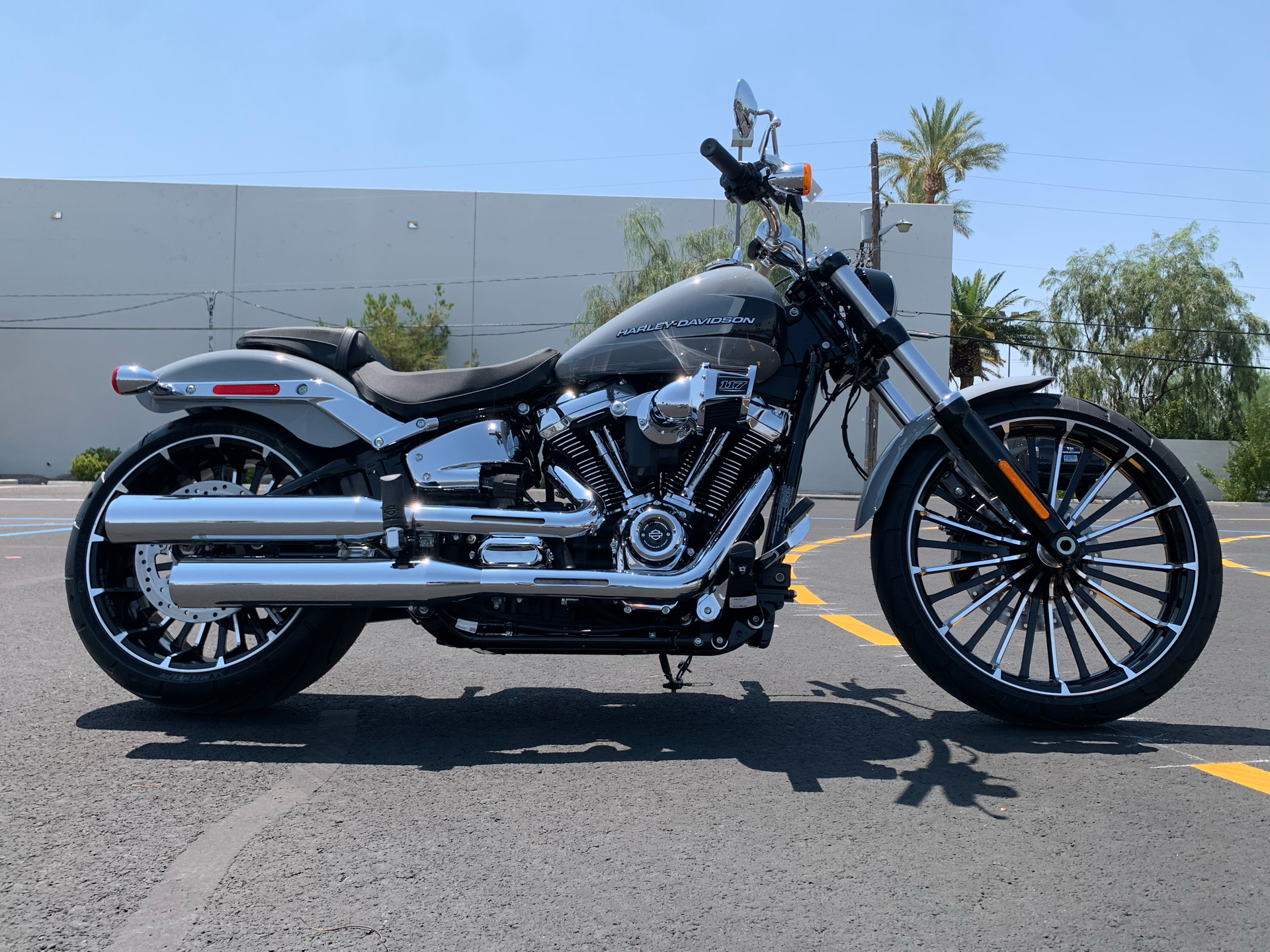 2024 Harley-Davidson Breakout® in Las Vegas, Nevada - Photo 2