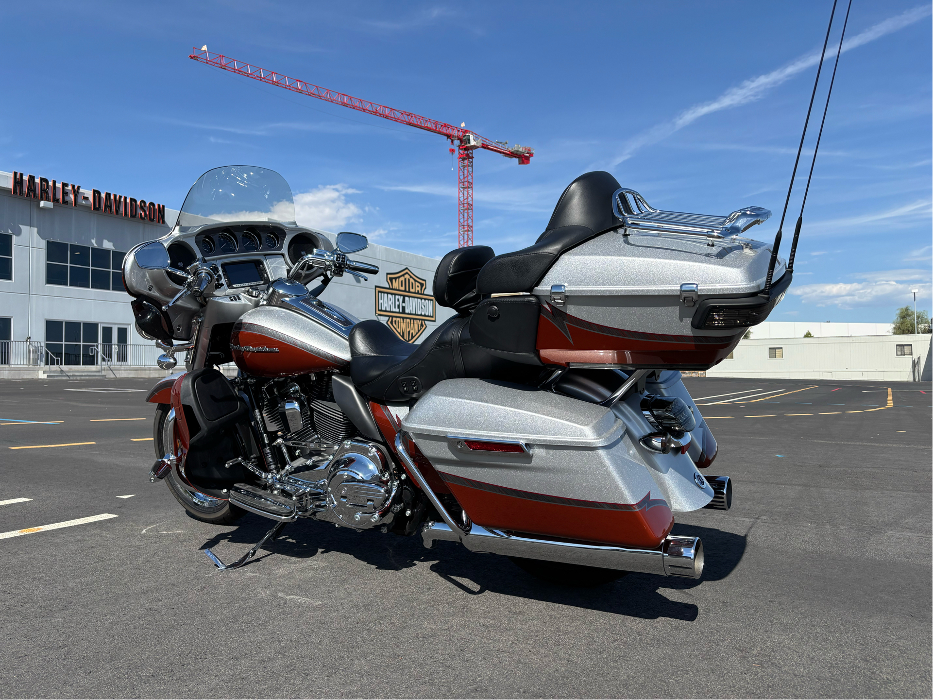 2014 Harley-Davidson CVO™ Limited in Las Vegas, Nevada - Photo 4