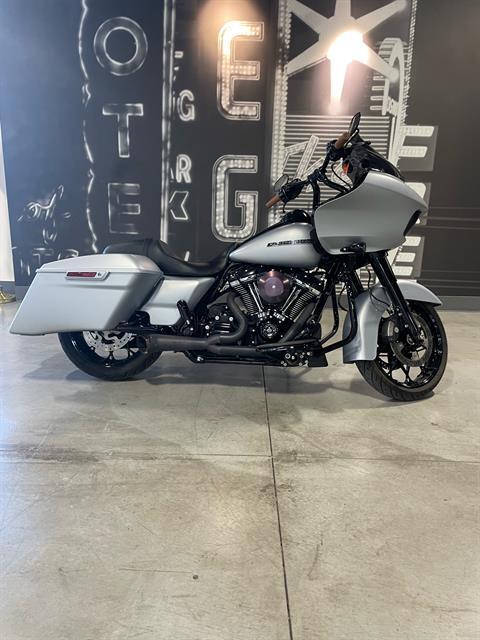 2020 Harley-Davidson Road Glide® Special in Las Vegas, Nevada - Photo 2