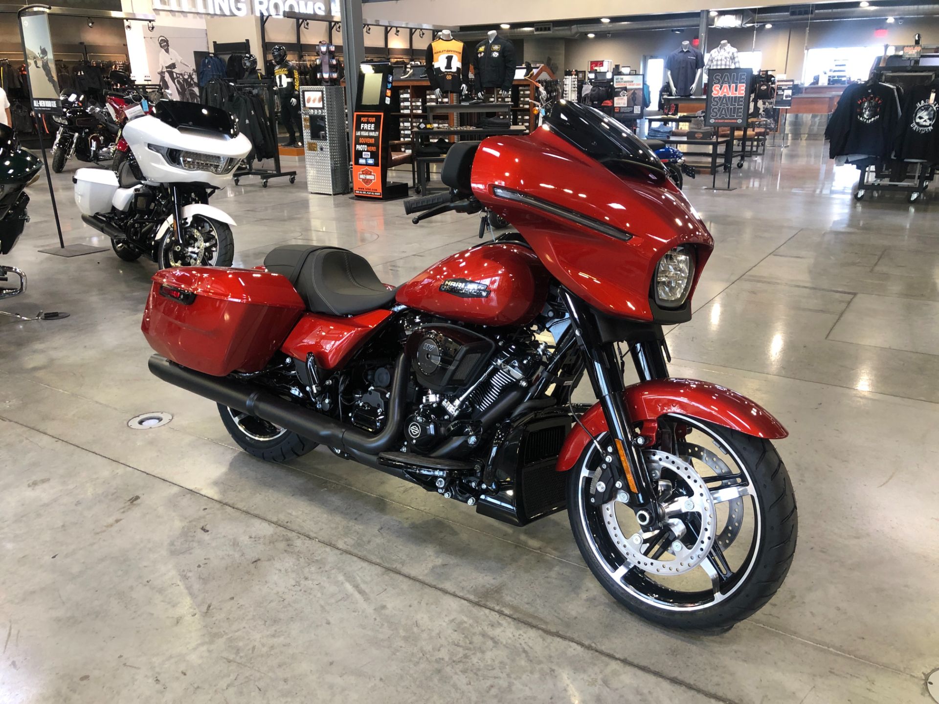 New 2024 Harley Davidson Street Glide Whiskey Fire Black Finish   6000000002 