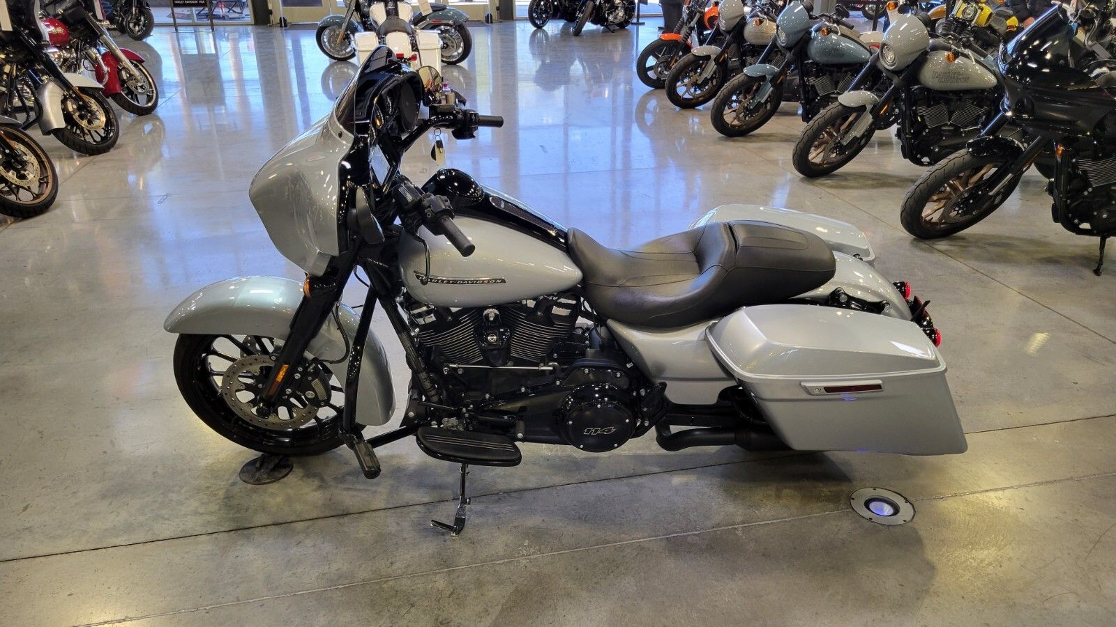 2019 Harley-Davidson Street Glide® Special in Las Vegas, Nevada - Photo 7