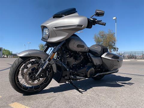 2023 Harley-Davidson CVO™ Street Glide® in Las Vegas, Nevada - Photo 6