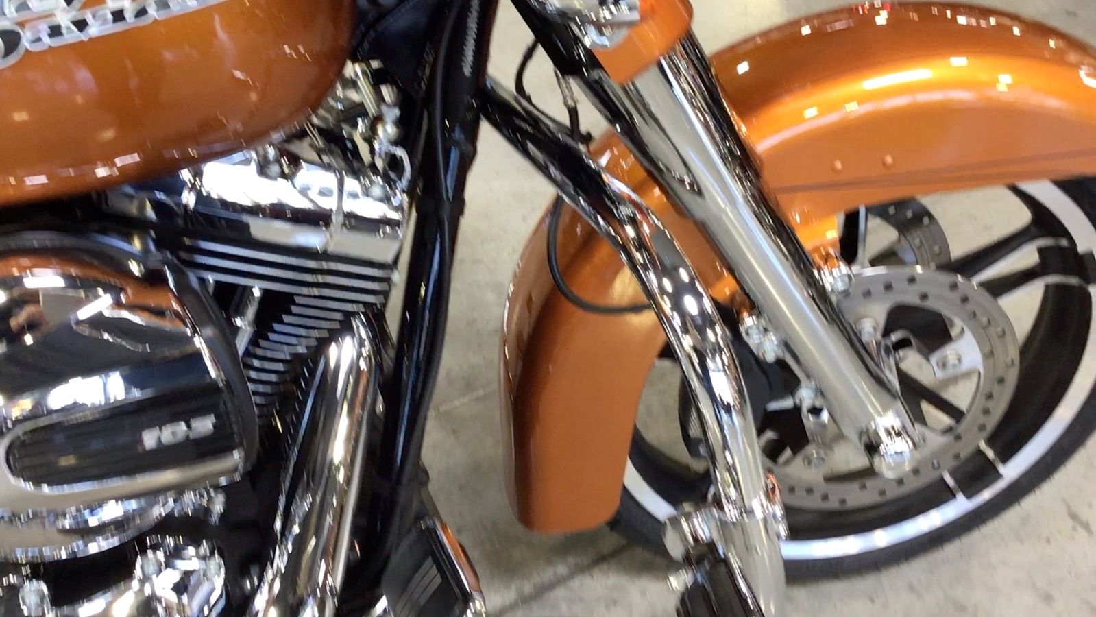 2014 Harley-Davidson Street Glide® Special in Las Vegas, Nevada - Photo 6