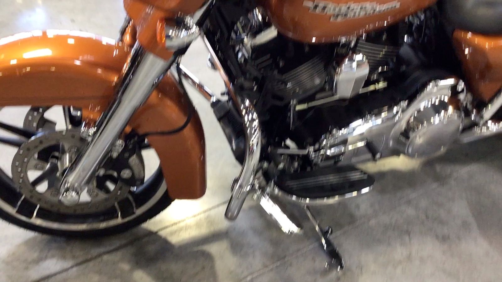 2014 Harley-Davidson Street Glide® Special in Las Vegas, Nevada - Photo 15