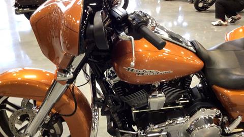2014 Harley-Davidson Street Glide® Special in Las Vegas, Nevada - Photo 16