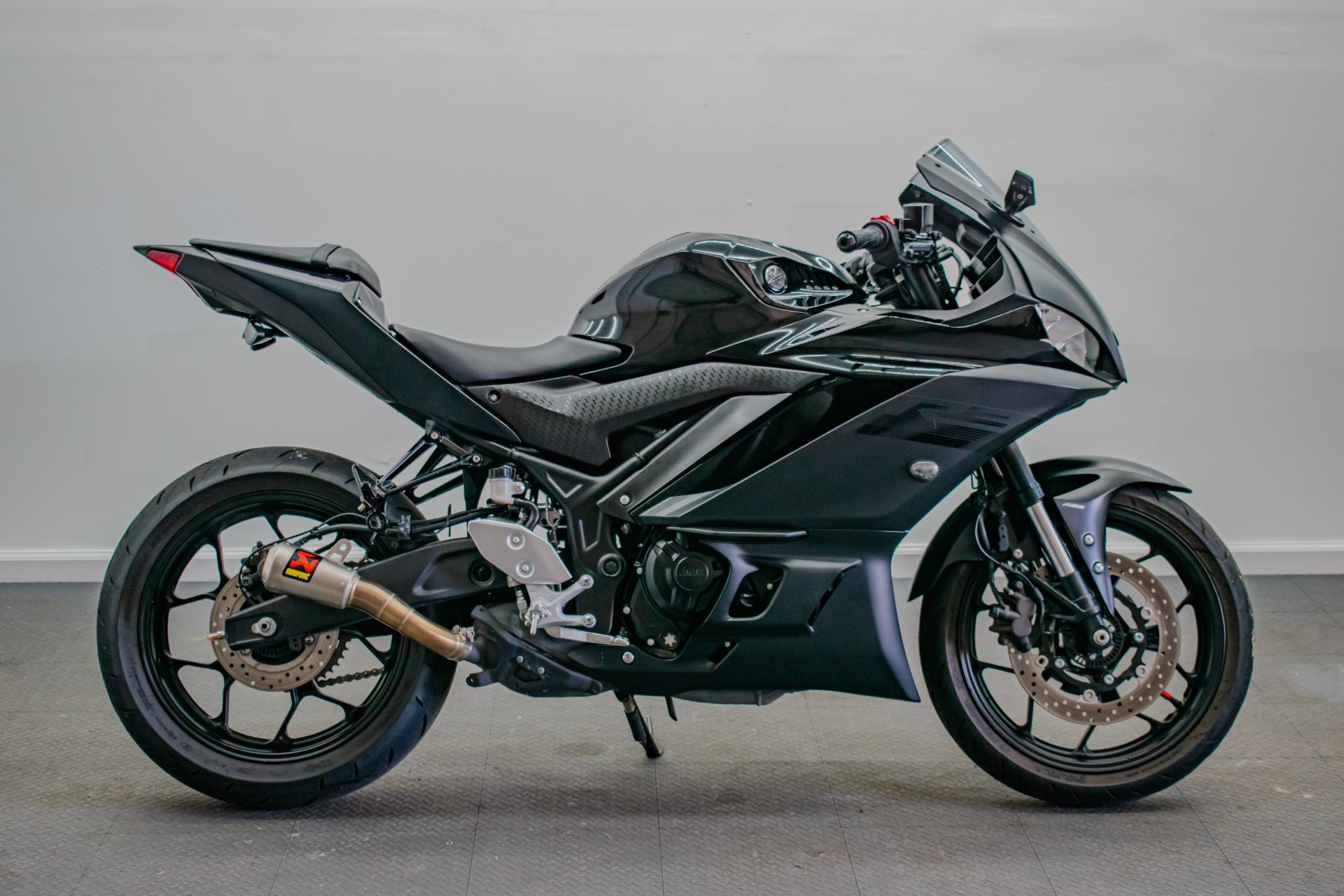 2021 Yamaha YZF-R3 ABS in Jacksonville, Florida - Photo 2