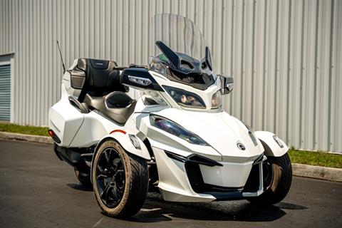 2019 Can-Am Spyder RT Limited in Jacksonville, Florida - Photo 2