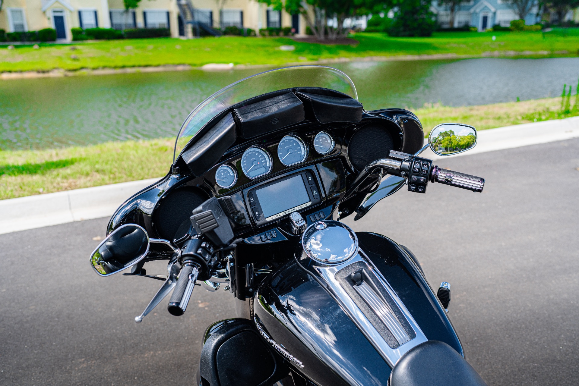 2016 Harley-Davidson Ultra Limited Low in Jacksonville, Florida - Photo 20