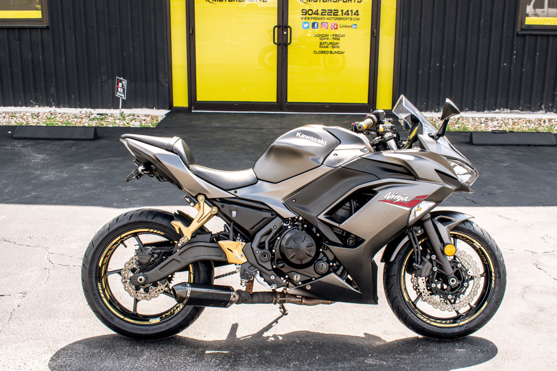 2022 Kawasaki Ninja 650 in Jacksonville, Florida - Photo 2