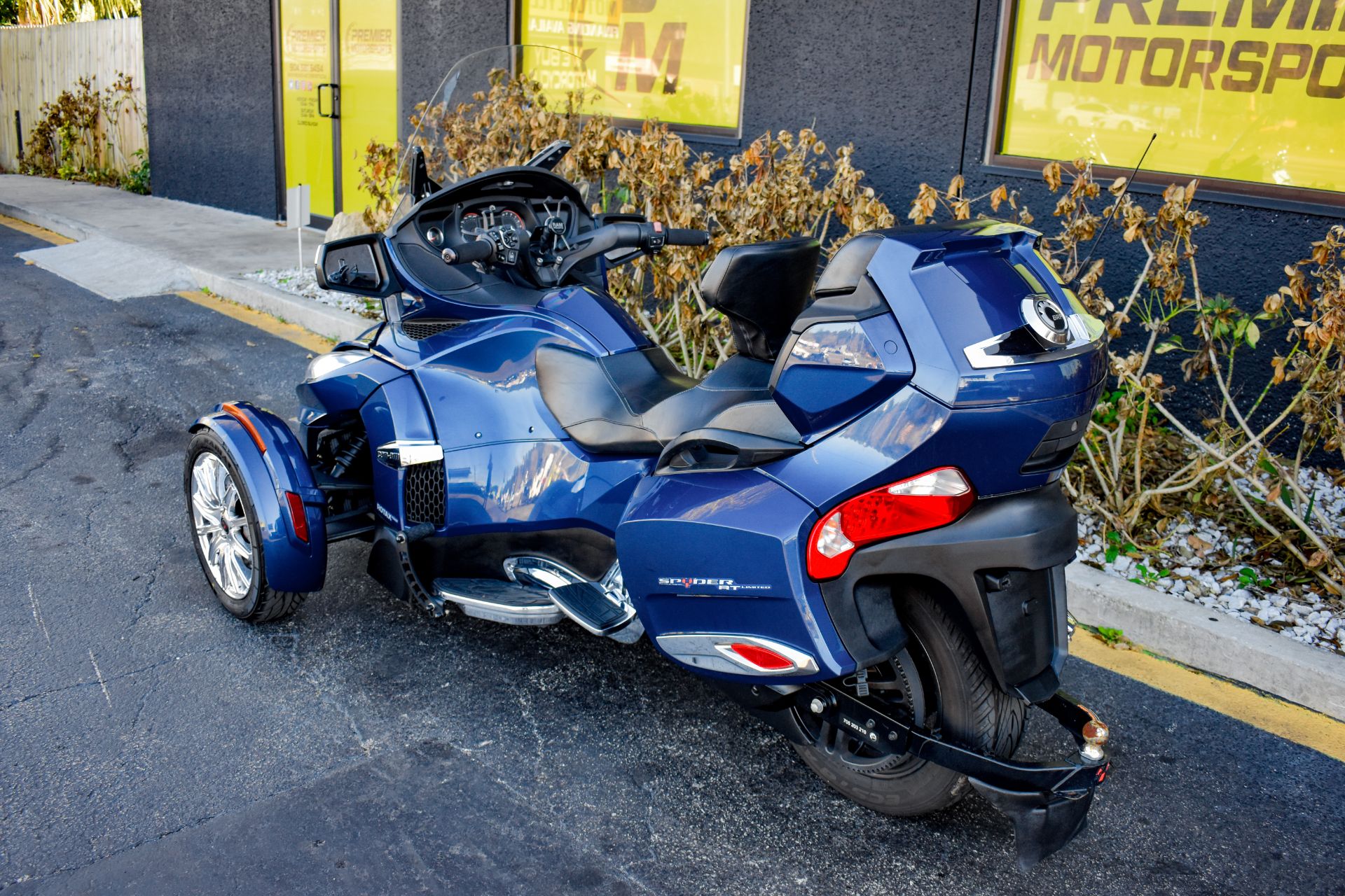 2016 Can-Am Spyder RT Limited in Jacksonville, Florida - Photo 17
