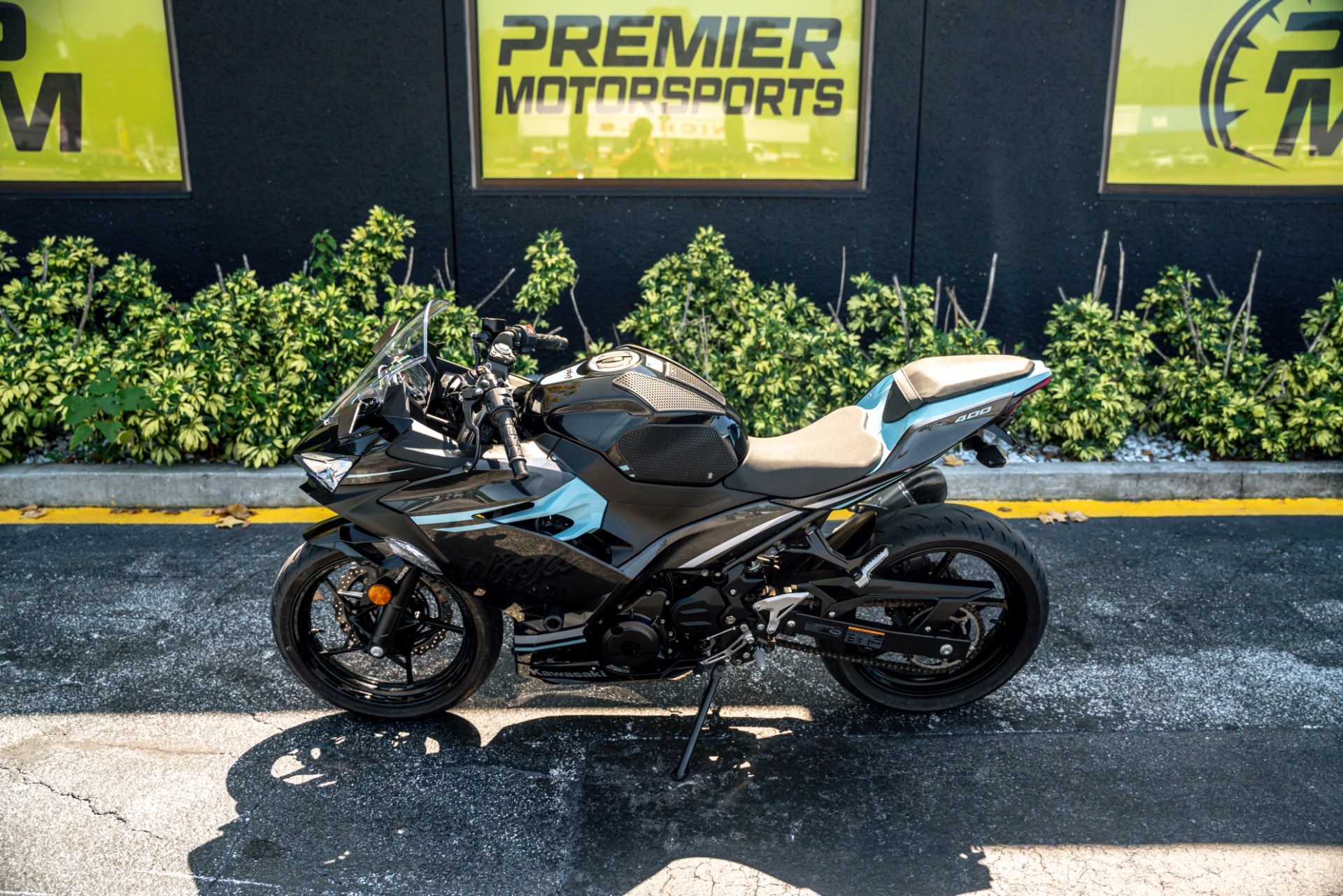 2020 Kawasaki Ninja 400 ABS in Jacksonville, Florida - Photo 14