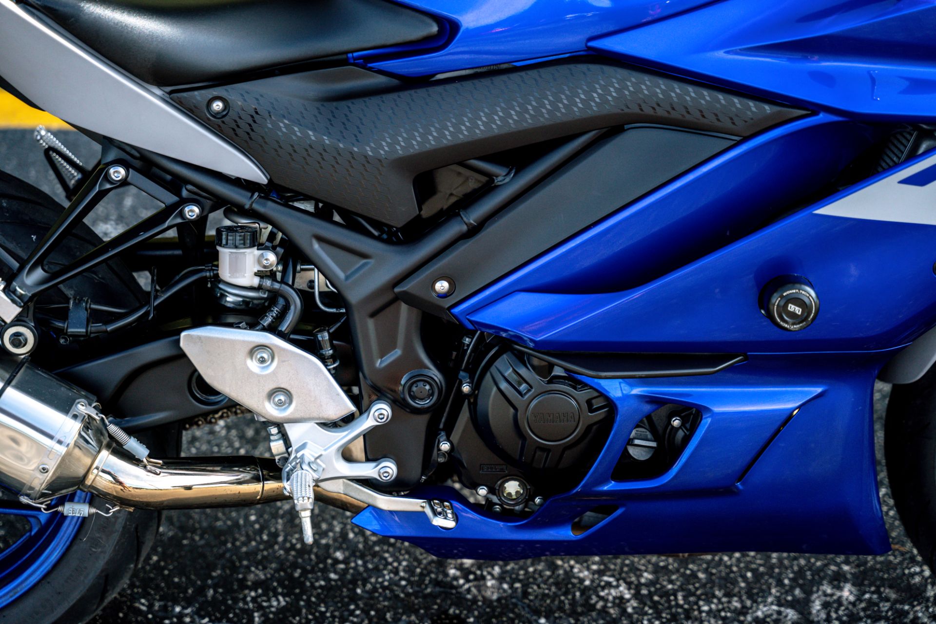 2021 Yamaha YZF-R3 ABS in Jacksonville, Florida - Photo 8
