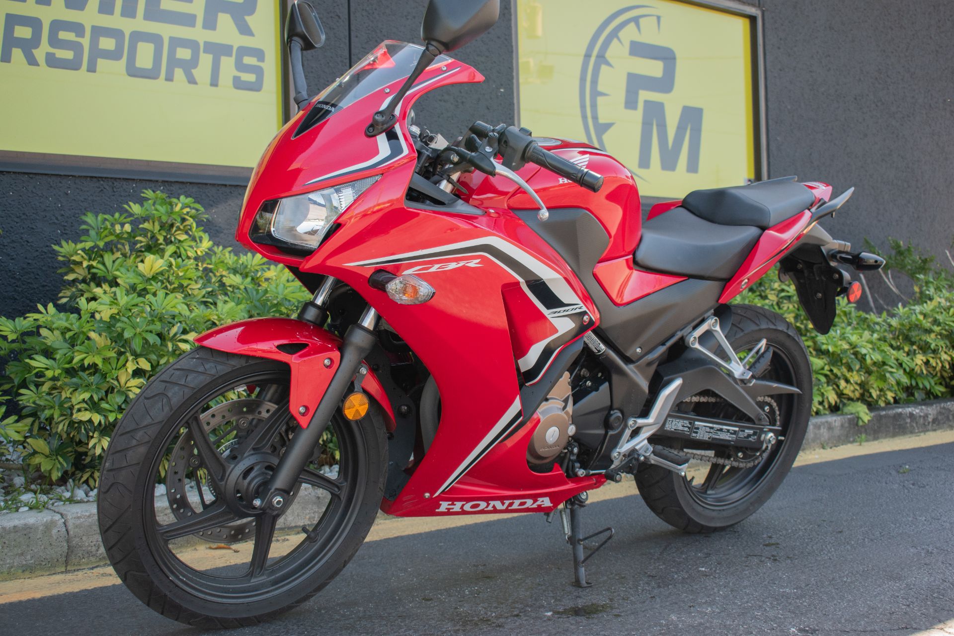 2021 Honda CBR300R ABS in Jacksonville, Florida - Photo 12
