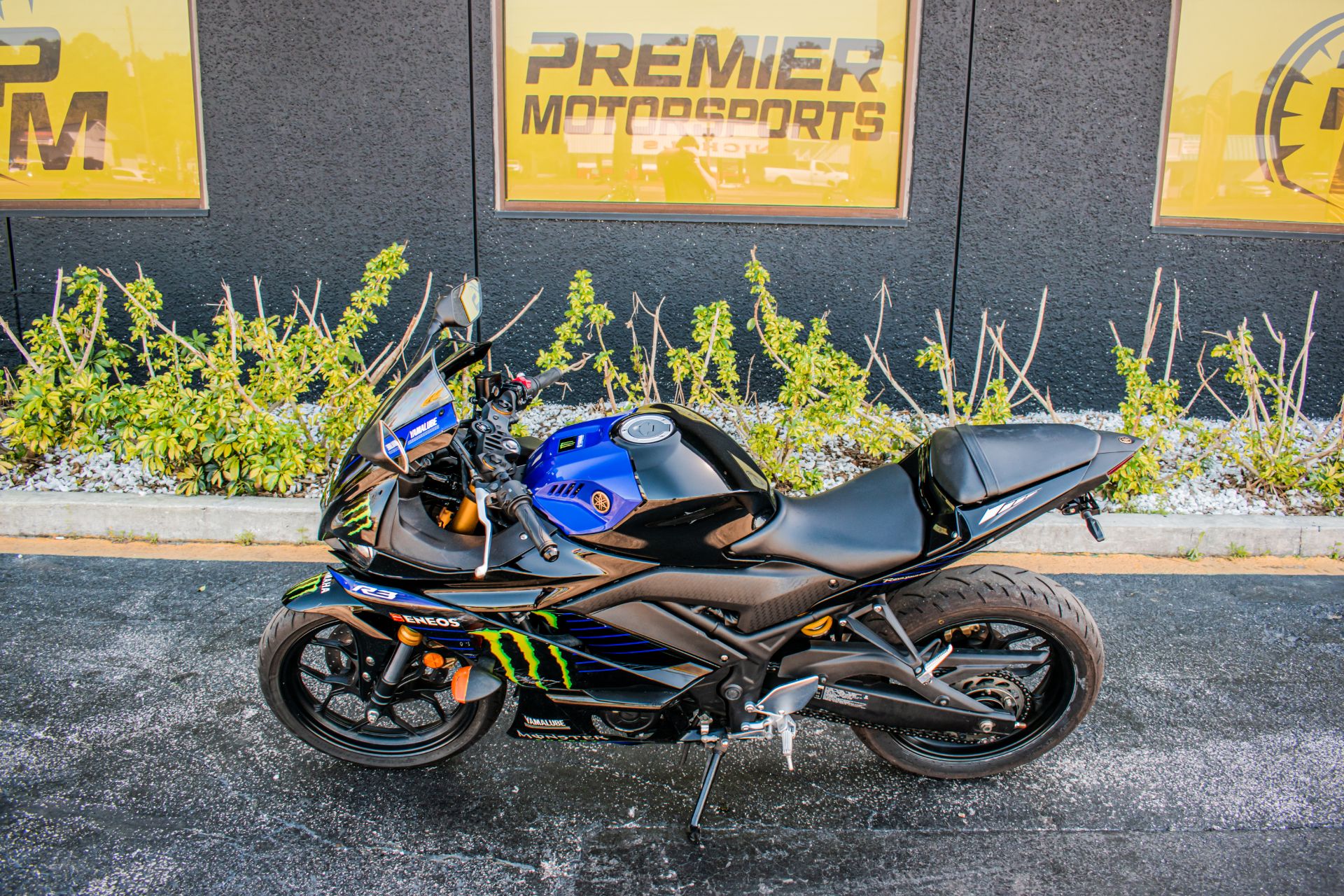 2020 Yamaha YZF-R3 Monster Energy Yamaha MotoGP Edition in Jacksonville, Florida - Photo 13