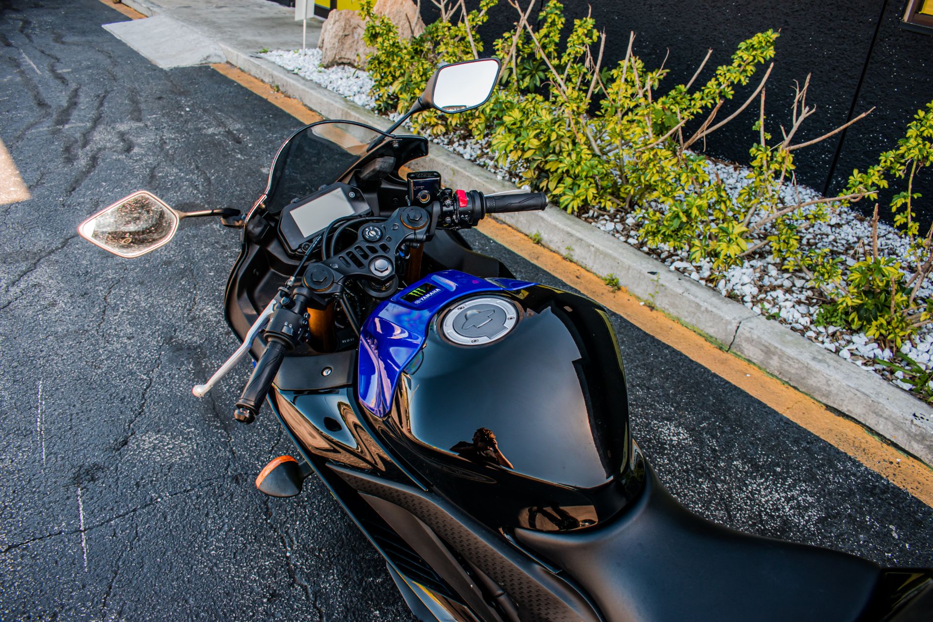 2020 Yamaha YZF-R3 Monster Energy Yamaha MotoGP Edition in Jacksonville, Florida - Photo 22