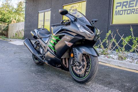 2015 Kawasaki Ninja® ZX™-14R ABS in Jacksonville, Florida - Photo 5