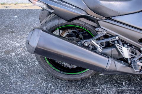 2015 Kawasaki Ninja® ZX™-14R ABS in Jacksonville, Florida - Photo 9