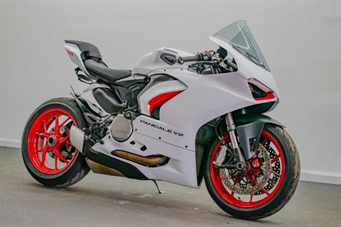 2021 Ducati Panigale V2 in Jacksonville, Florida - Photo 3