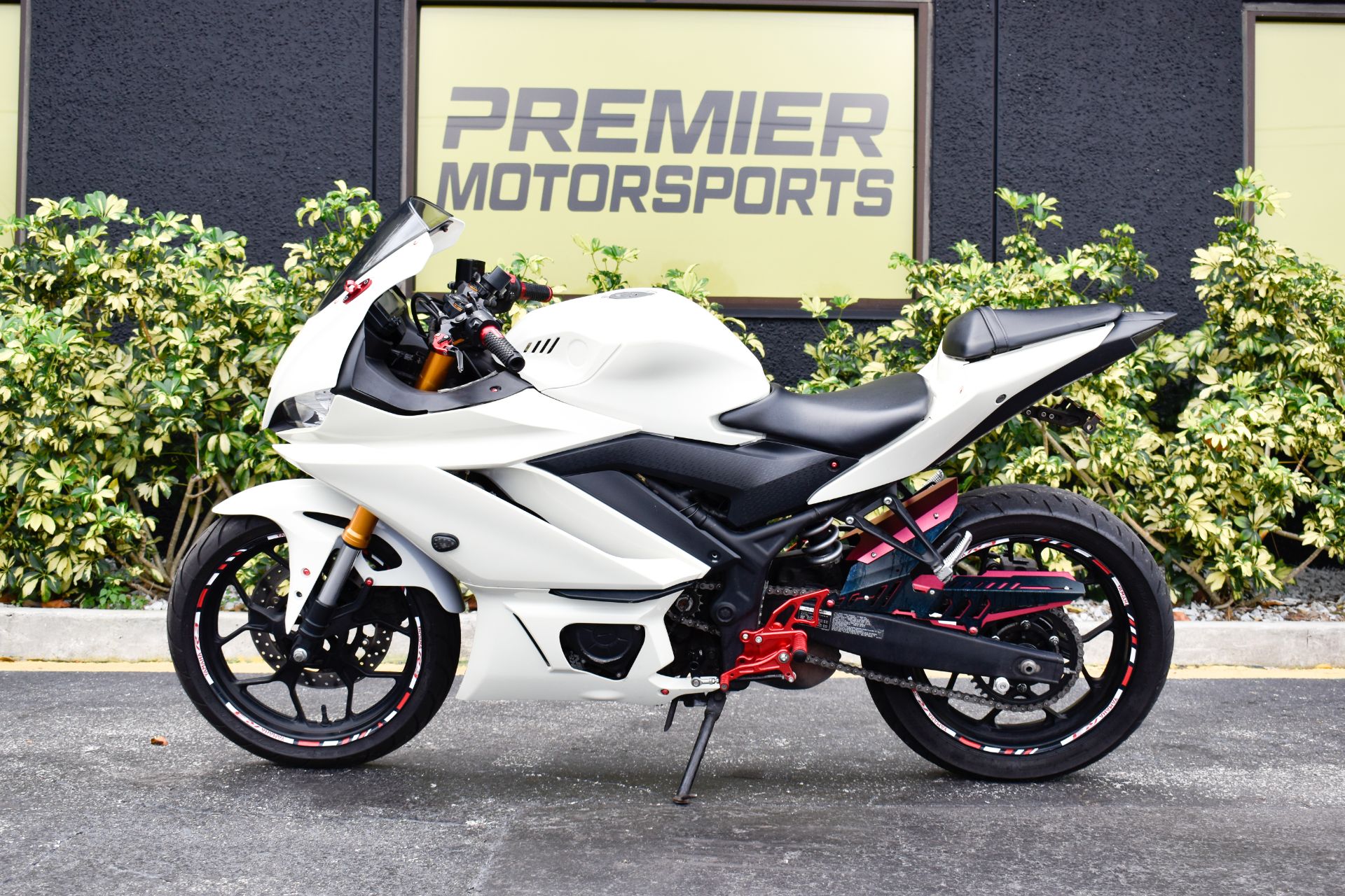 2019 Yamaha YZF-R3 ABS in Jacksonville, Florida - Photo 12