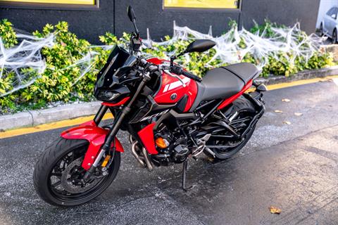 2018 Yamaha MT-09 in Jacksonville, Florida - Photo 15