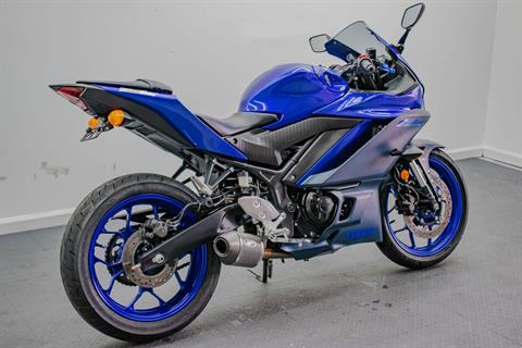 2023 Yamaha YZF-R3 ABS in Jacksonville, Florida - Photo 4