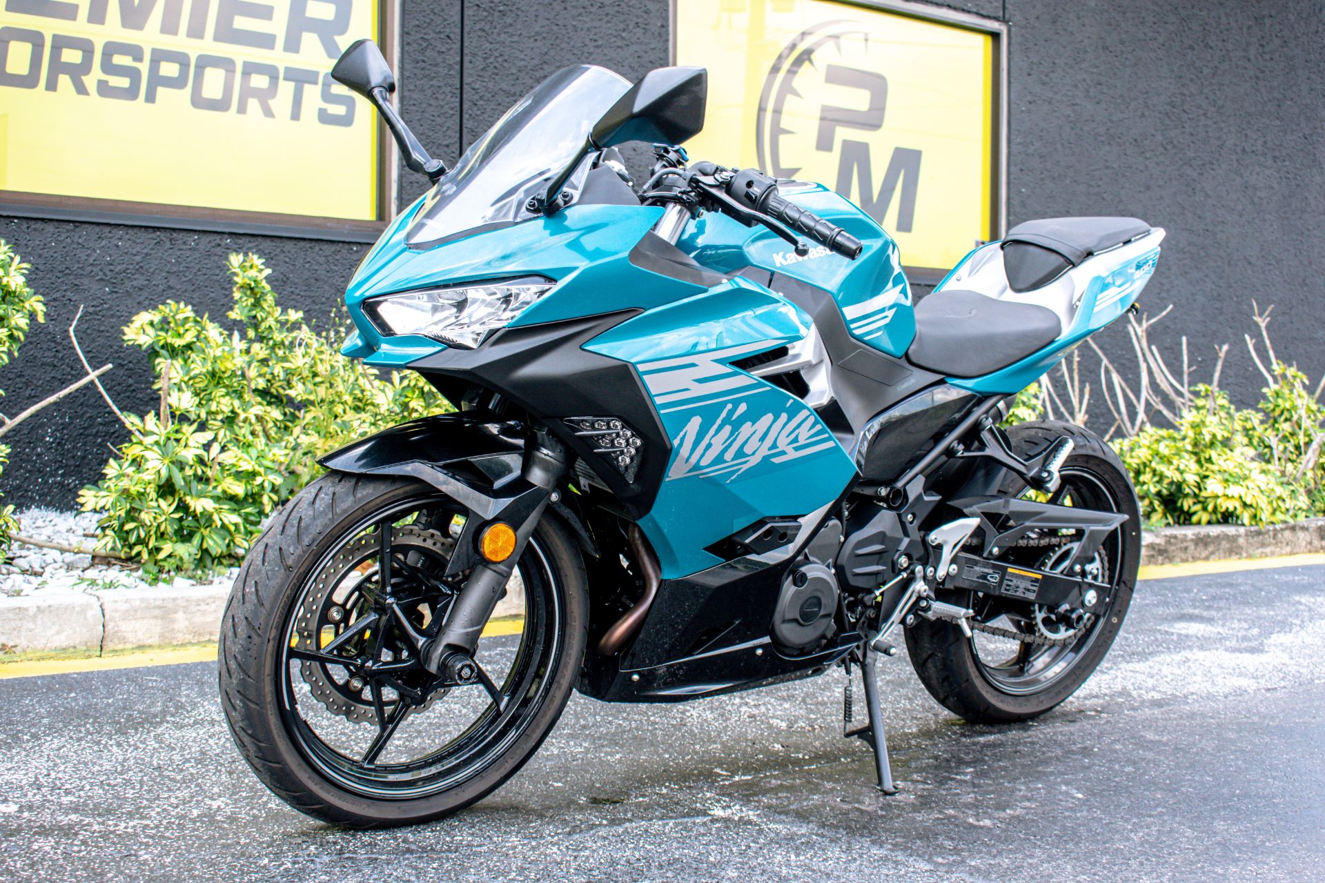 2021 Kawasaki Ninja 400 in Jacksonville, Florida - Photo 14