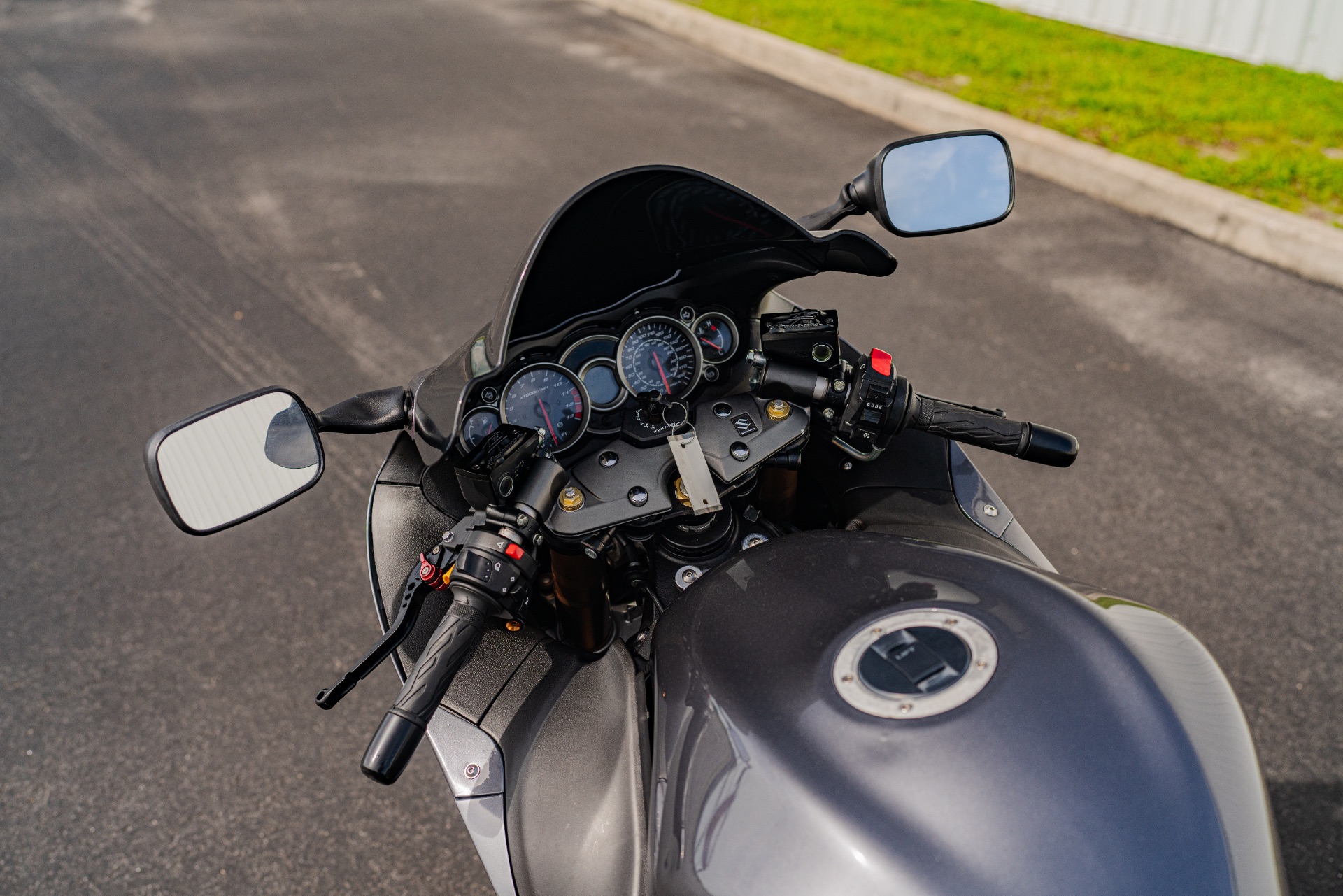 2019 Suzuki Hayabusa in Jacksonville, Florida - Photo 16