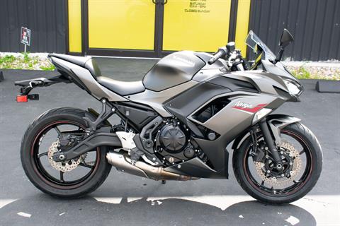 2021 Kawasaki Ninja 650 ABS in Jacksonville, Florida - Photo 2
