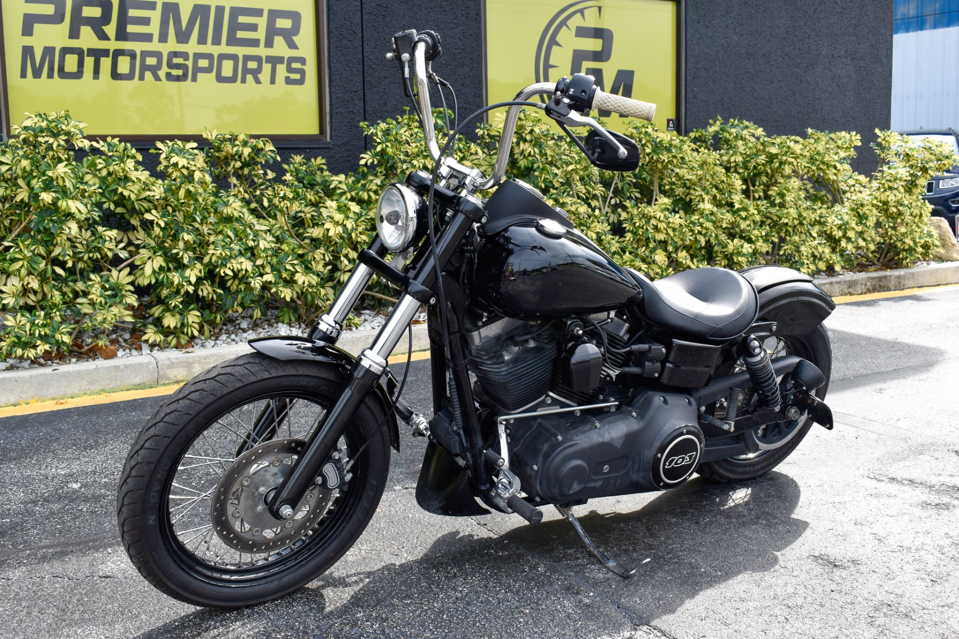 2014 Harley-Davidson Dyna® Street Bob® in Jacksonville, Florida - Photo 9