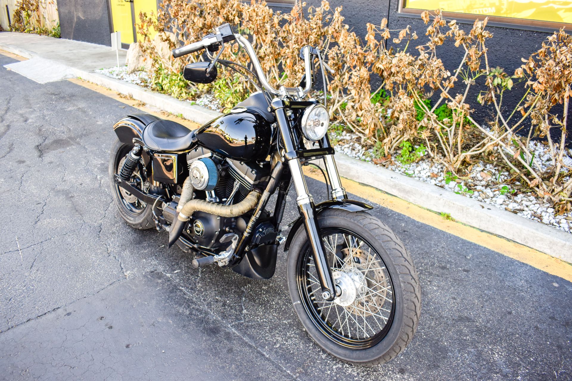 2014 Harley-Davidson Dyna® Street Bob® in Jacksonville, Florida - Photo 6