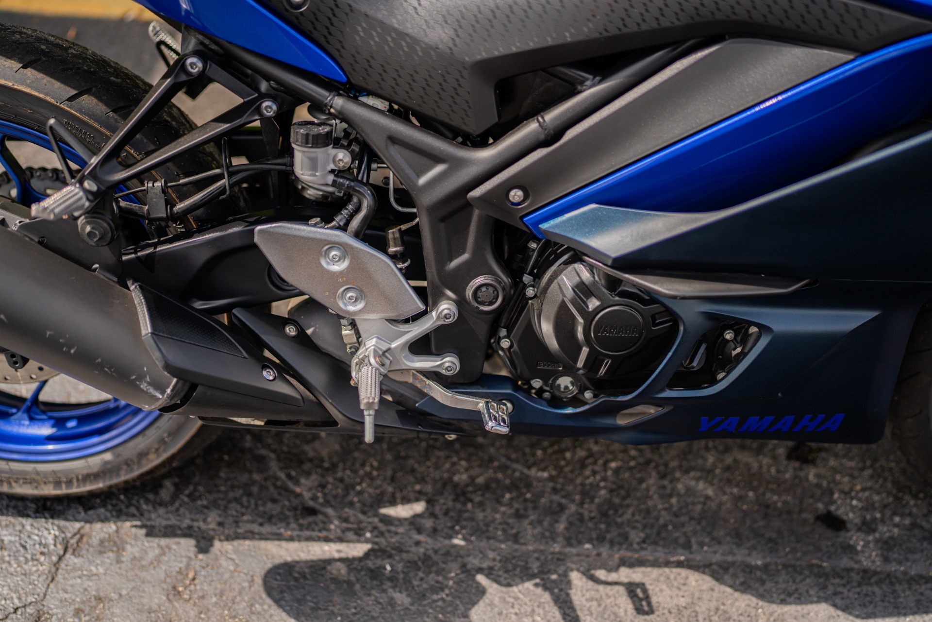 2022 Yamaha YZF-R3 ABS in Jacksonville, Florida - Photo 8