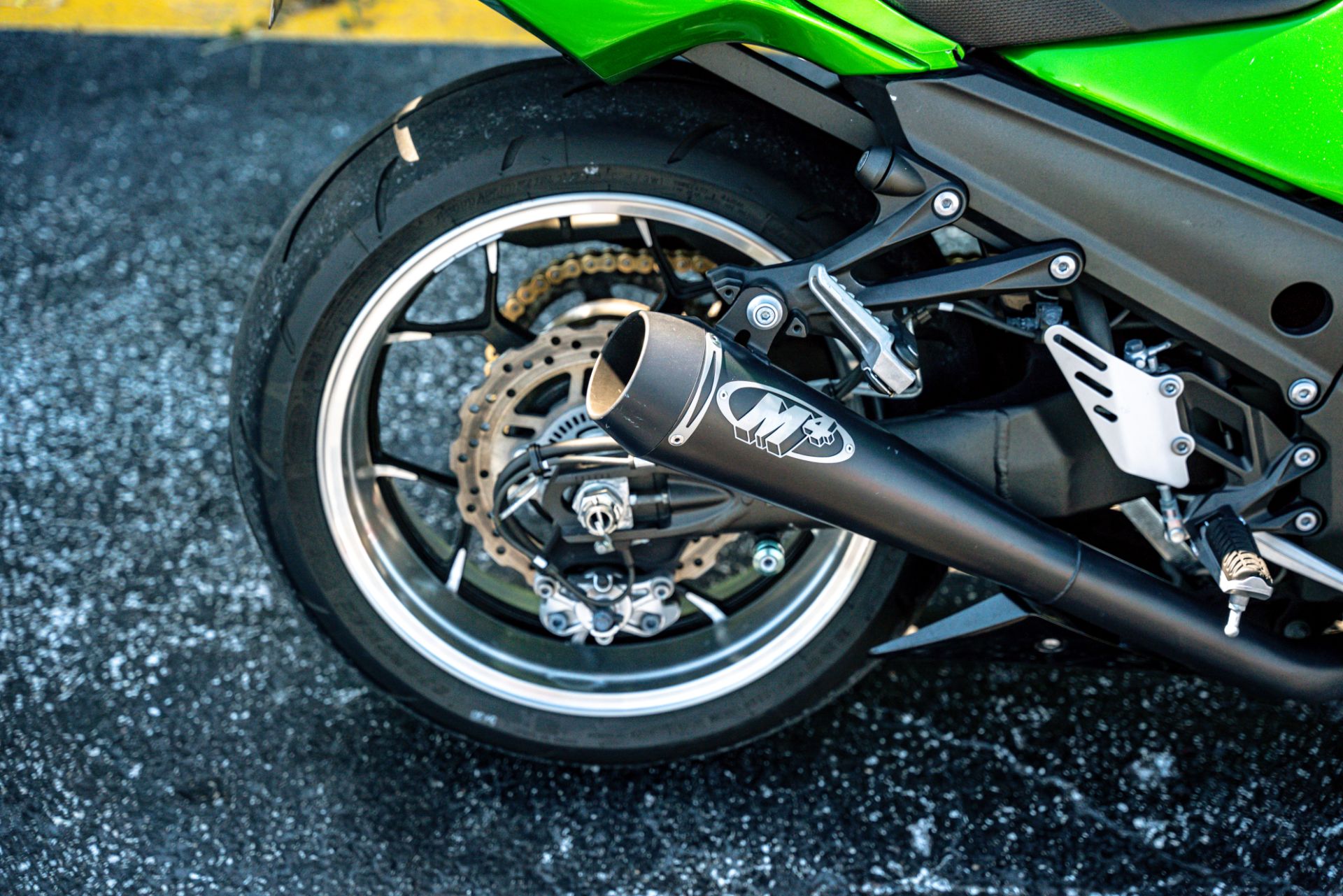 2013 Kawasaki Ninja® ZX™-14R in Jacksonville, Florida - Photo 9